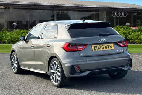 DG25WYS Audi A1 S line 30 TFSI  116 PS S tronic Thumbnail #3