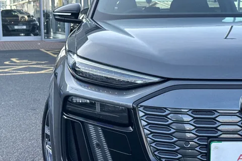 KO25XXG Audi Q6 E-Tron Q6 SUV Edition 1 e-tron quattro 285,00 kW Thumbnail #10