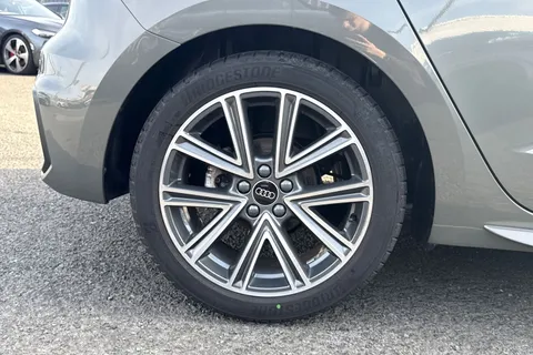 DG25WYS Audi A1 S line 30 TFSI  116 PS S tronic Thumbnail #13