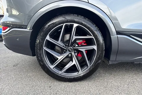 KO25XXG Audi Q6 E-Tron Q6 SUV Edition 1 e-tron quattro 285,00 kW Thumbnail #14