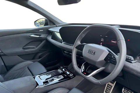 KO25XXG Audi Q6 E-Tron Q6 SUV Edition 1 e-tron quattro 285,00 kW Thumbnail #15