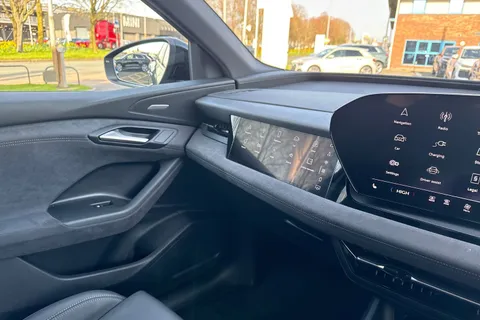 KO25XXG Audi Q6 E-Tron Q6 SUV Edition 1 e-tron quattro 285,00 kW Thumbnail #21