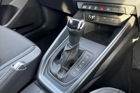 DG25WYS Audi A1 S line 30 TFSI  116 PS S tronic Thumbnail #24