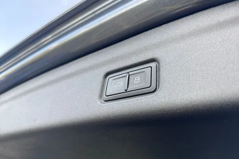 KO25XXG Audi Q6 E-Tron Q6 SUV Edition 1 e-tron quattro 285,00 kW Thumbnail #38