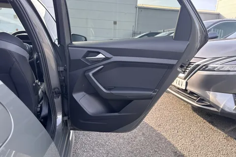 DG25WYS Audi A1 S line 30 TFSI  116 PS S tronic Thumbnail #44