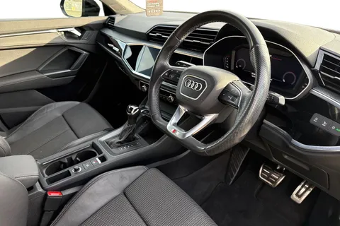 PK23WOD Audi Q3 Black Edition 35 TFSI  150 PS S tronic Thumbnail #15