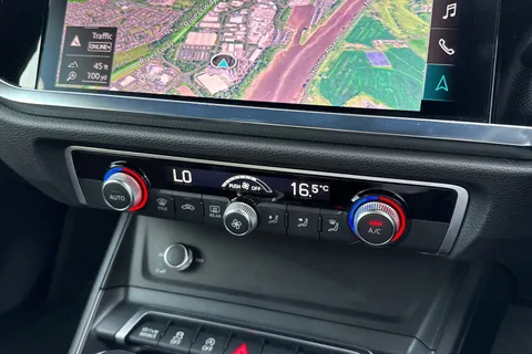 PK23WOD Audi Q3 Black Edition 35 TFSI  150 PS S tronic Thumbnail #23