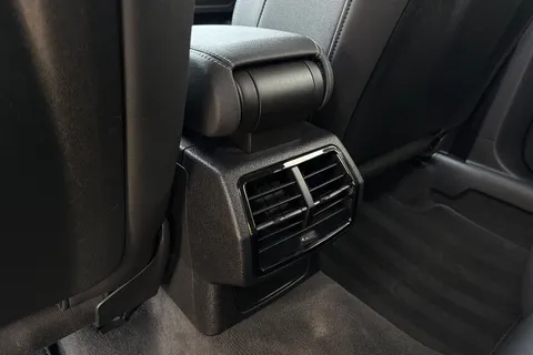 PK23WOD Audi Q3 Black Edition 35 TFSI  150 PS S tronic Thumbnail #38