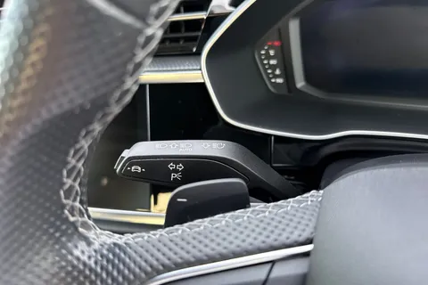 PK23WOD Audi Q3 Black Edition 35 TFSI  150 PS S tronic Thumbnail #44