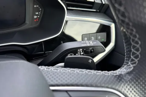 PK23WOD Audi Q3 Black Edition 35 TFSI  150 PS S tronic Thumbnail #45