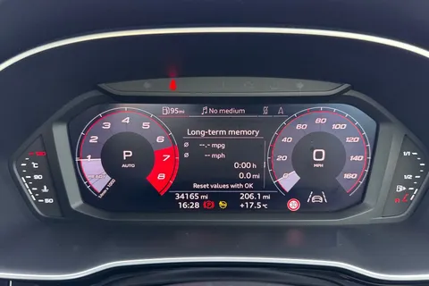 PK23WOD Audi Q3 Black Edition 35 TFSI  150 PS S tronic Thumbnail #47