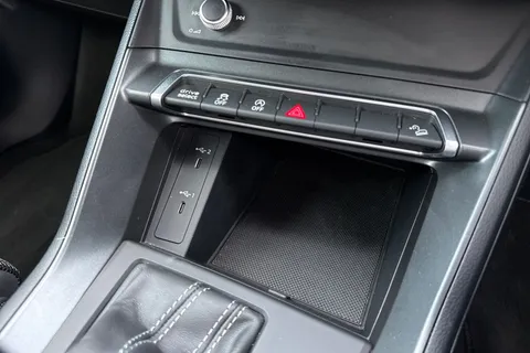 PK23WOD Audi Q3 Black Edition 35 TFSI  150 PS S tronic Thumbnail #56