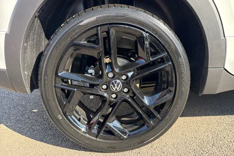  Volkswagen T-Cross 1.0 TSI Black Edition Euro 6 (s/s) 5dr Thumbnail #13