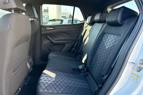  Volkswagen T-Cross 1.0 TSI Black Edition Euro 6 (s/s) 5dr Thumbnail #34