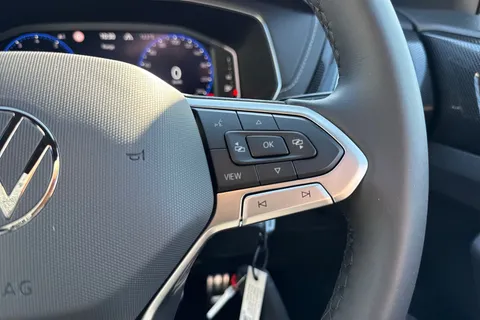  Volkswagen T-Cross 1.0 TSI Black Edition Euro 6 (s/s) 5dr Thumbnail #44