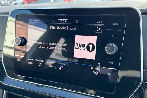  Volkswagen T-Cross 1.0 TSI Black Edition Euro 6 (s/s) 5dr Thumbnail #47