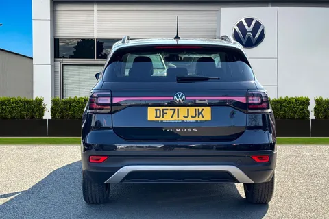 DF71JJK Volkswagen T-Cross 1.0 TSI 110 Black Edition 5dr Thumbnail #4