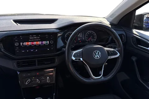 DF71JJK Volkswagen T-Cross 1.0 TSI 110 Black Edition 5dr Thumbnail #18