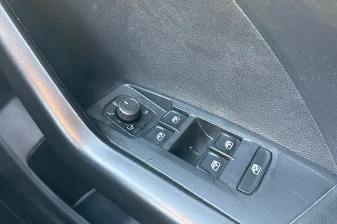 DF71JJK Volkswagen T-Cross 1.0 TSI 110 Black Edition 5dr Thumbnail #25