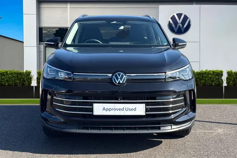 KP75MRX Volkswagen Tiguan 1.5 eTSI 150 Elegance 5dr DSG Thumbnail #6
