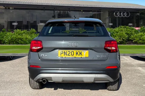4 of 59 for Audi Q2 Technik 30 TFSI 116 PS 6-speed