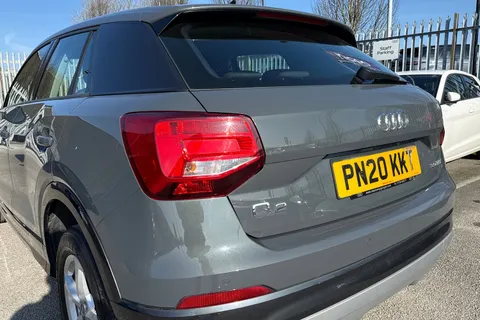 8 of 59 for Audi Q2 Technik 30 TFSI 116 PS 6-speed