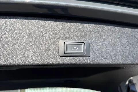 29 of 59 for Audi Q2 Technik 30 TFSI 116 PS 6-speed