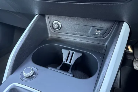 51 of 59 for Audi Q2 Technik 30 TFSI 116 PS 6-speed