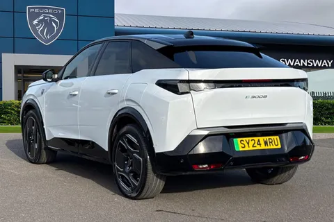 SY24WRU PEUGEOT E-3008 73kWh GT Auto 5dr Thumbnail #3
