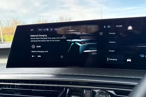 SY24WRU PEUGEOT E-3008 73kWh GT Auto 5dr Thumbnail #52