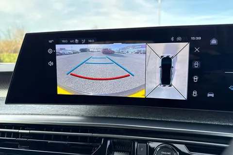 SY24WRU PEUGEOT E-3008 73kWh GT Auto 5dr Thumbnail #56