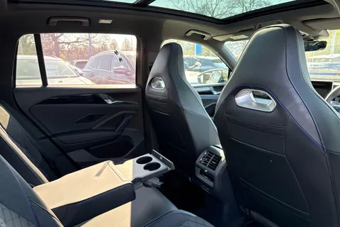 DC25WUW Volkswagen Tiguan 1.5 TSI 272 eHybrid R-Line 5dr DSG | Panoramic Sunroof | Heated Seats Thumbnail #41