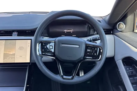 DU75YPG Land Rover Range Rover Evoque 2.0 D200 Dynamic SE 5dr Thumbnail #17