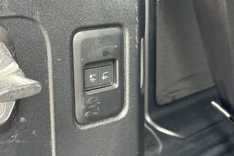 KO74NDN Land Rover Defender 110 3.0 D350 X-Dynamic HSE 5dr Thumbnail #29