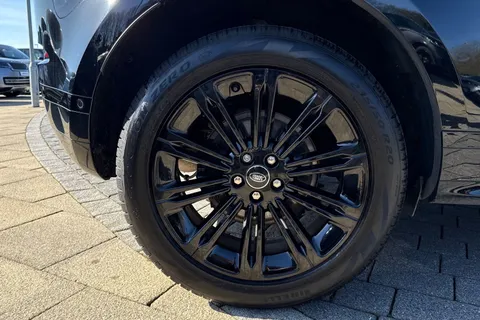 DU75YPG Land Rover Range Rover Evoque 2.0 D200 Dynamic SE 5dr Thumbnail #37