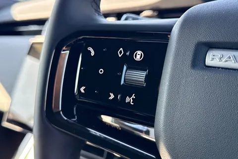 DU75YPG Land Rover Range Rover Evoque 2.0 D200 Dynamic SE 5dr Thumbnail #46
