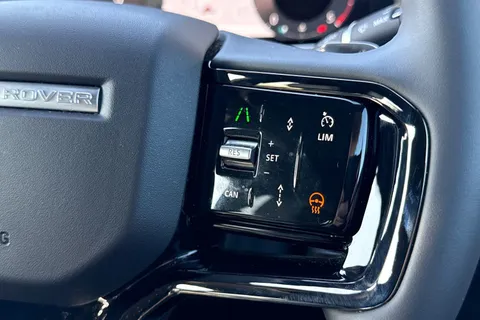 DU75YPG Land Rover Range Rover Evoque 2.0 D200 Dynamic SE 5dr Thumbnail #47