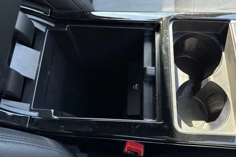 DU75YPG Land Rover Range Rover Evoque 2.0 D200 Dynamic SE 5dr Thumbnail #51