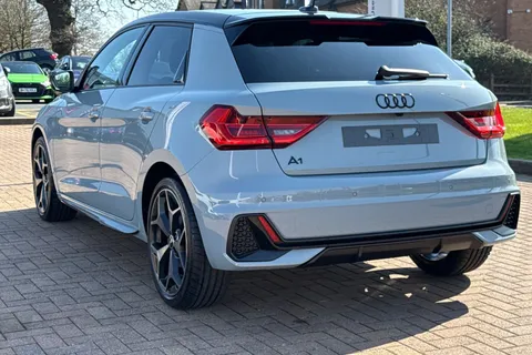  Audi A1 1.0 TFSI 25 Black Edition Sportback S Tronic Euro 6 (s/s) 5dr Thumbnail #8