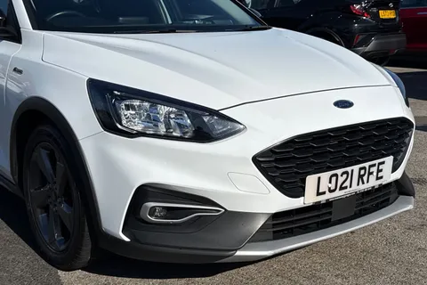 9 of 51 for Ford Focus 1.5 EcoBlue Active Auto Euro 6 (s/s) 5dr