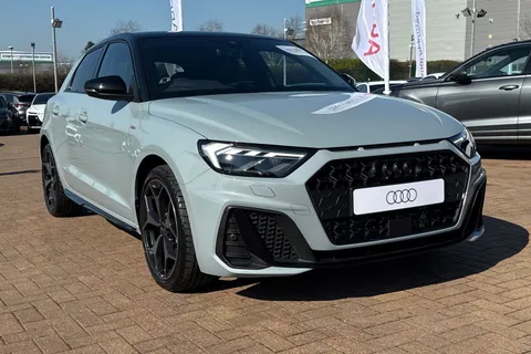  Audi A1 1.0 TFSI 25 Black Edition Sportback S Tronic Euro 6 (s/s) 5dr Thumbnail #9