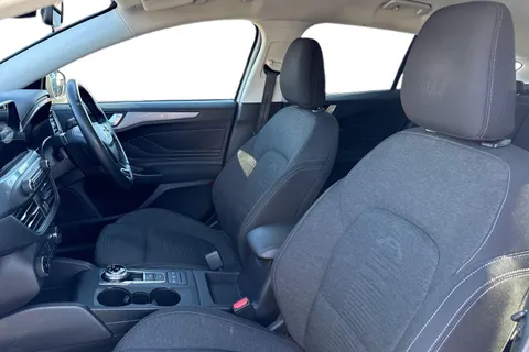 16 of 51 for Ford Focus 1.5 EcoBlue Active Auto Euro 6 (s/s) 5dr