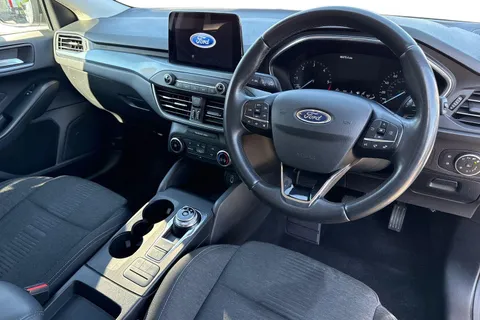 18 of 51 for Ford Focus 1.5 EcoBlue Active Auto Euro 6 (s/s) 5dr