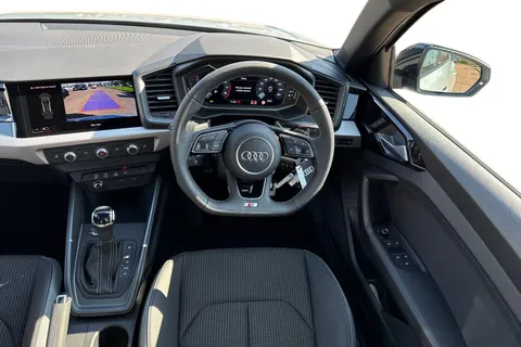  Audi A1 1.0 TFSI 25 Black Edition Sportback S Tronic Euro 6 (s/s) 5dr Thumbnail #18
