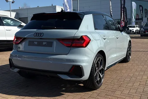  Audi A1 1.0 TFSI 25 Black Edition Sportback S Tronic Euro 6 (s/s) 5dr Thumbnail #27