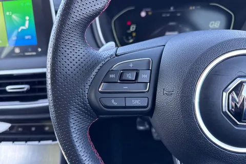 DF72UVX MG Mg Hs 1.5 T-GDI Exclusive DCT Euro 6 (s/s) 5dr Thumbnail #43