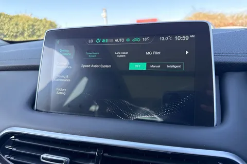 DF72UVX MG Mg Hs 1.5 T-GDI Exclusive DCT Euro 6 (s/s) 5dr Thumbnail #54