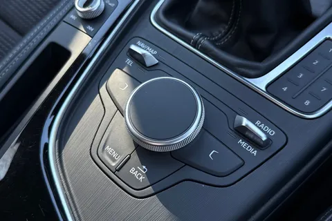 GY67BBN Audi A4 Avant 1.4 TFSI Black Edition Euro 6 (s/s) 5dr Thumbnail #46