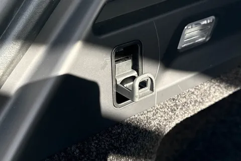 KP24CGF Land Rover Range Rover 3.0 D300 HSE 5dr Thumbnail #29