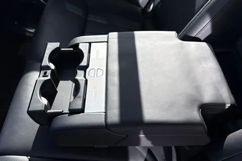 KP24CGF Land Rover Range Rover 3.0 D300 HSE 5dr Thumbnail #44